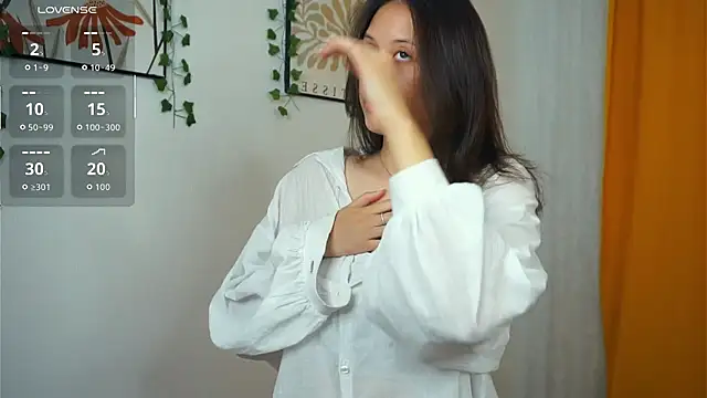 BeckyBurgh online show from October 2025 06:07:02 PM