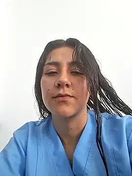 CAROLINE  07 online show from January 2026 01:26:02 PM