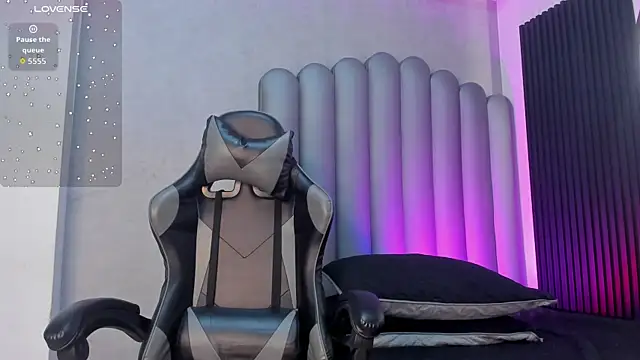  Leohot  online show from November 2025 03:52:02 AM