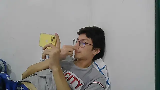 Kevintdx online show from April 2026 02:06:01 AM