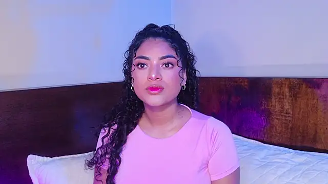 Carly Monroe  online show from October 2025 02:01:02 PM