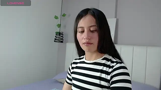 Zaaida  online show from February 2026 09:35:01 PM