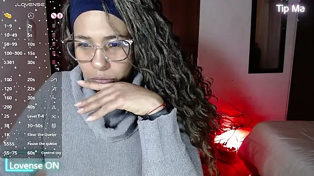 IVONNE COLLINS33 online show from March 2026 12:25:01 AM