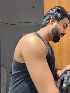 hottestboy03 online show from February 2026 02:47:02 PM