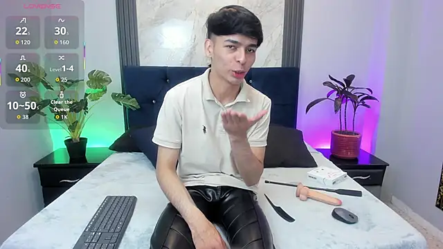 OnlyJos online show from December 2025 06:04:01 PM