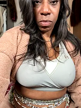 Snapshot of Kennady_Buxum_Goddess chatting on October 2025 06:08:02 PM Kennady Buxum Goddess online show from October 2025 06:08:02 PM