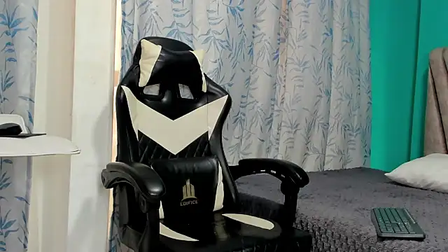 Felipe Gonzales online show from September 2025 12:53:01 PM