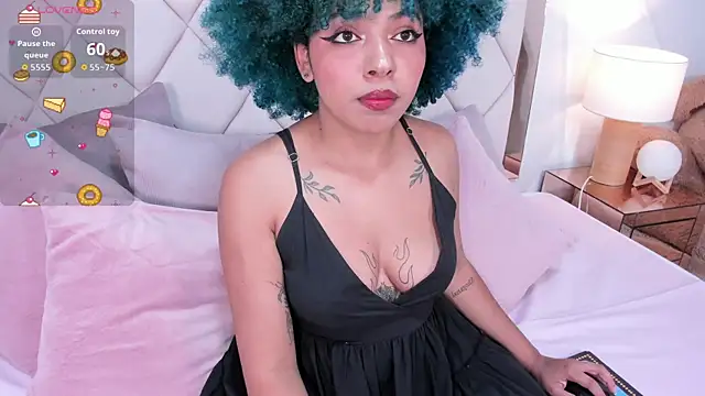 momo ayasse online show from September 2025 09:15:01 PM