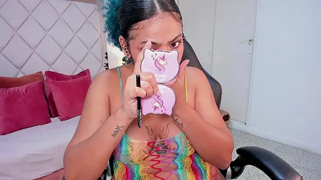 momo ayasse online show from December 2025 09:57:01 PM