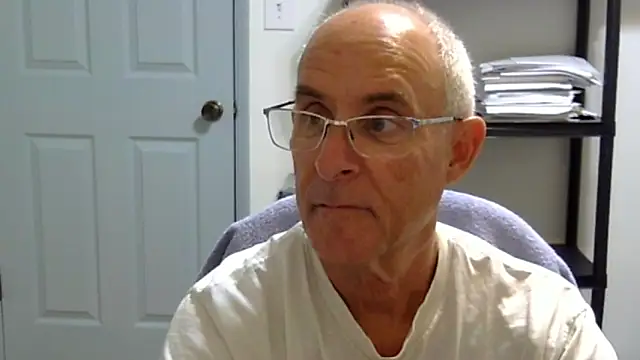 funone1999 online show from October 2025 04:46:02 AM