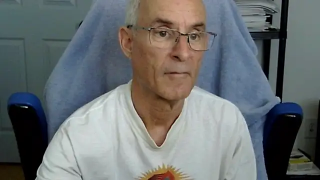 funone1999 online show from October 2025 06:20:01 PM