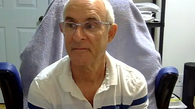 funone1999 online show from November 2025 03:15:01 AM