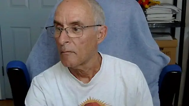 funone1999 online show from April 2026 10:45:01 PM