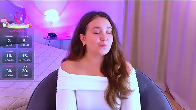 VelvetVixenCute online show from October 2025 05:28:02 AM