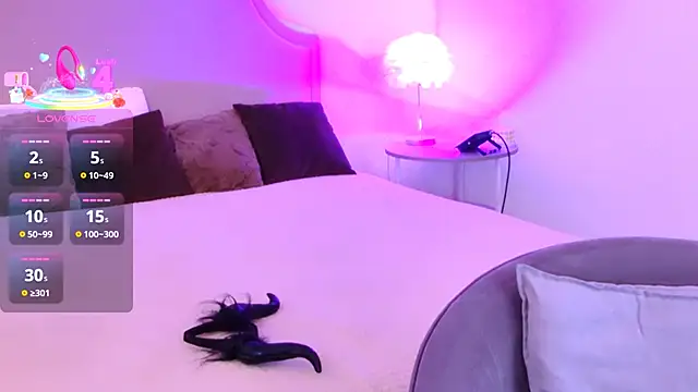 VelvetVixenCute online show from October 2025 05:26:02 AM