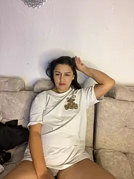 lunita sweet5 online show from October 2025 05:21:02 AM