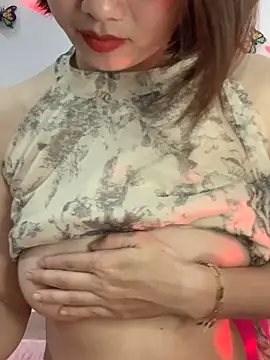 Snapshot of Mimi_sex01 chatting on October 2025 03:45:01 PM Mimi sex01 online show from October 2025 03:45:01 PM