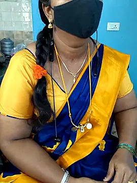 Snapshot of Tamil_Sweety chatting on November 2025 02:23:02 AM Tamil Sweety online show from November 2025 02:23:02 AM