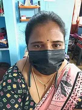 Snapshot of Tamil_Sweety chatting on June 2026 03:38:01 AM Tamil Sweety online show from June 2026 03:38:01 AM