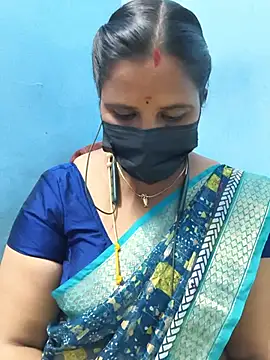 Snapshot of Tamil_Sweety chatting on July 2026 06:56:01 PM Tamil Sweety online show from July 2026 06:56:01 PM