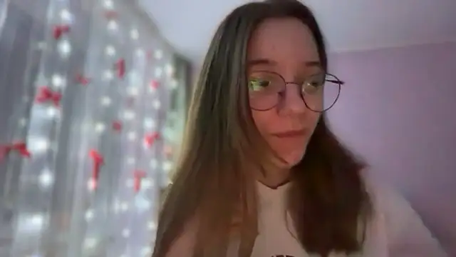 Snapshot of Vietero chatting on February 2026 10:05:02 PM Vietero online show from February 2026 10:05:02 PM
