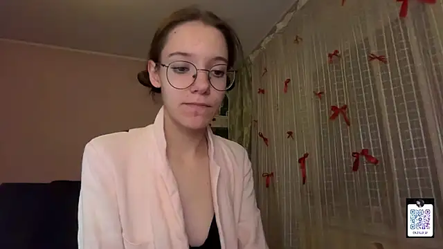 Snapshot of Vietero chatting on May 2026 07:40:02 PM Vietero online show from May 2026 07:40:02 PM
