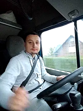 Amberdual online show from October 2025 05:21:02 AM