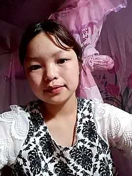 XoiXoi232 online show from September 2025 10:54:01 PM