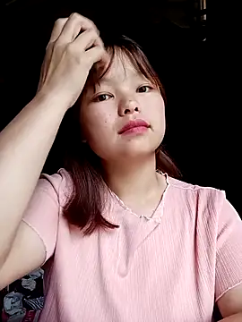 XoiXoi232 online show from October 2025 12:33:02 AM