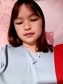 XoiXoi232 online show from November 2025 01:05:02 AM