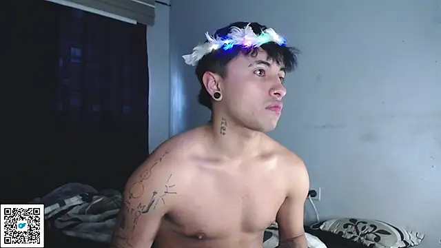 Snapshot of boylatin_7 chatting on September 2025 06:20:02 PM boylatin 7 online show from September 2025 06:20:02 PM