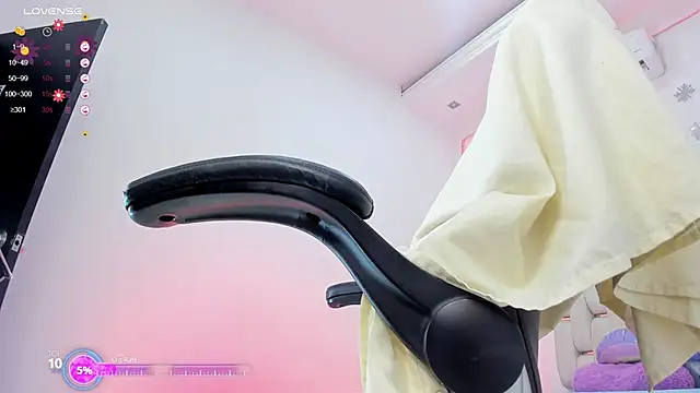 tania heart online show from October 2025 08:03:02 PM