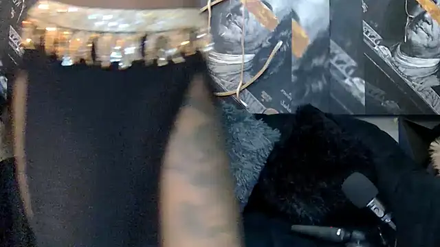 Lilmisbaddyxxx online show from March 2026 04:57:01 PM