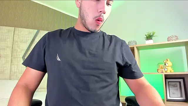 Axel grey  online show from March 2026 12:33:01 PM