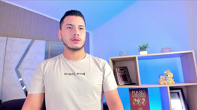 Axel grey  online show from March 2026 12:22:01 PM