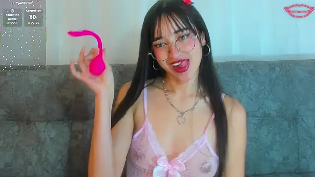  Amatista Fire online show from November 2025 01:22:04 PM