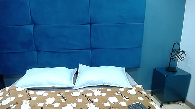 Snapshot of Jheampiiero chatting on September 2025 01:13:01 PM Jheampiiero online show from September 2025 01:13:01 PM