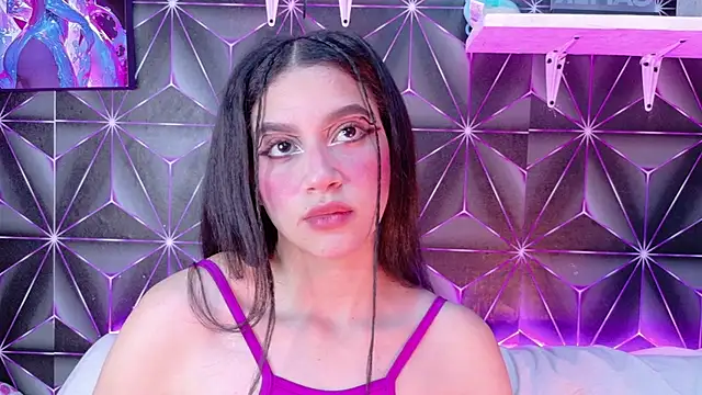 Megan Luxe online show from October 2025 04:29:01 AM