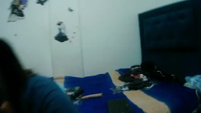 Snapshot of AddyStuart_ chatting on October 2025 01:25:02 AM AddyStuart online show from October 2025 01:25:02 AM