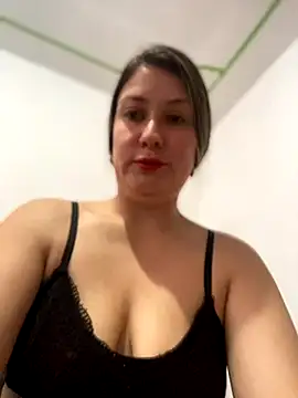 Snapshot of Abby-LS chatting on September 2025 12:06:01 PM Abby-LS online show from September 2025 12:06:01 PM
