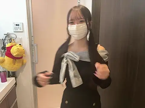 nano-da-u online show from November 2025 07:24:01 PM