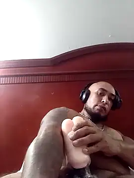 Snapshot of Mac15151 chatting on June 2026 12:42:01 AM Mac15151 online show from June 2026 12:42:01 AM