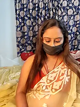 Cute-lusi online show from November 2025 07:01:02 PM