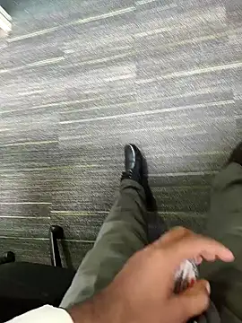 hotboy43339 online show from November 2025 01:50:02 AM