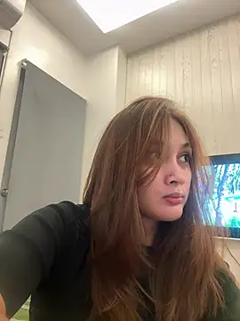 LanySylvia online show from April 2026 04:55:01 PM