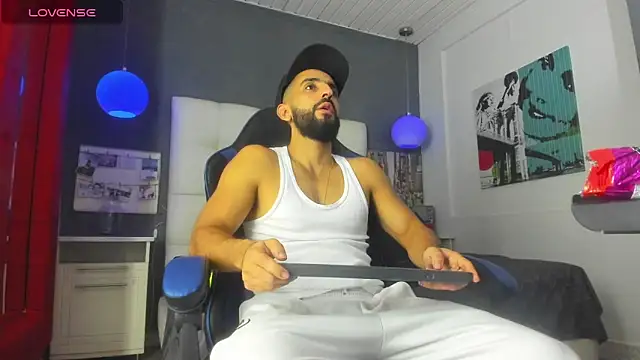 Yiyo10  online show from February 2026 04:09:02 AM