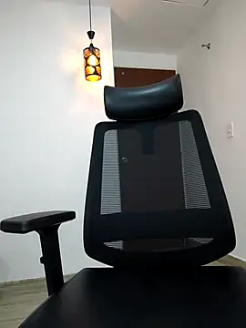 damian bull online show from September 2025 07:49:02 PM