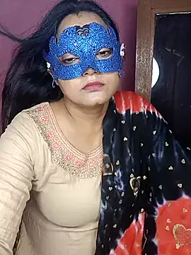 Snapshot of MEERAcle chatting on October 2025 04:24:02 PM MEERAcle online show from October 2025 04:24:02 PM