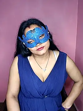 Snapshot of MEERAcle chatting on October 2025 05:39:02 AM MEERAcle online show from October 2025 05:39:02 AM