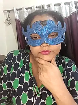 MEERAcle online show from December 2025 04:04:01 PM